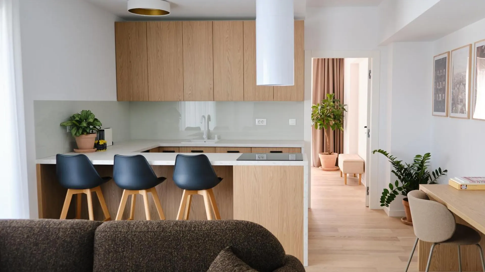 Brown I One Bedroom Apartment I One Cotroceni Park Bukarest